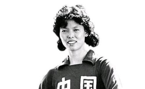 王冰玉現(xiàn)在還在冬奧會(huì)嗎