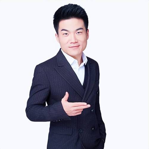 雷蒙德費(fèi)爾頓
